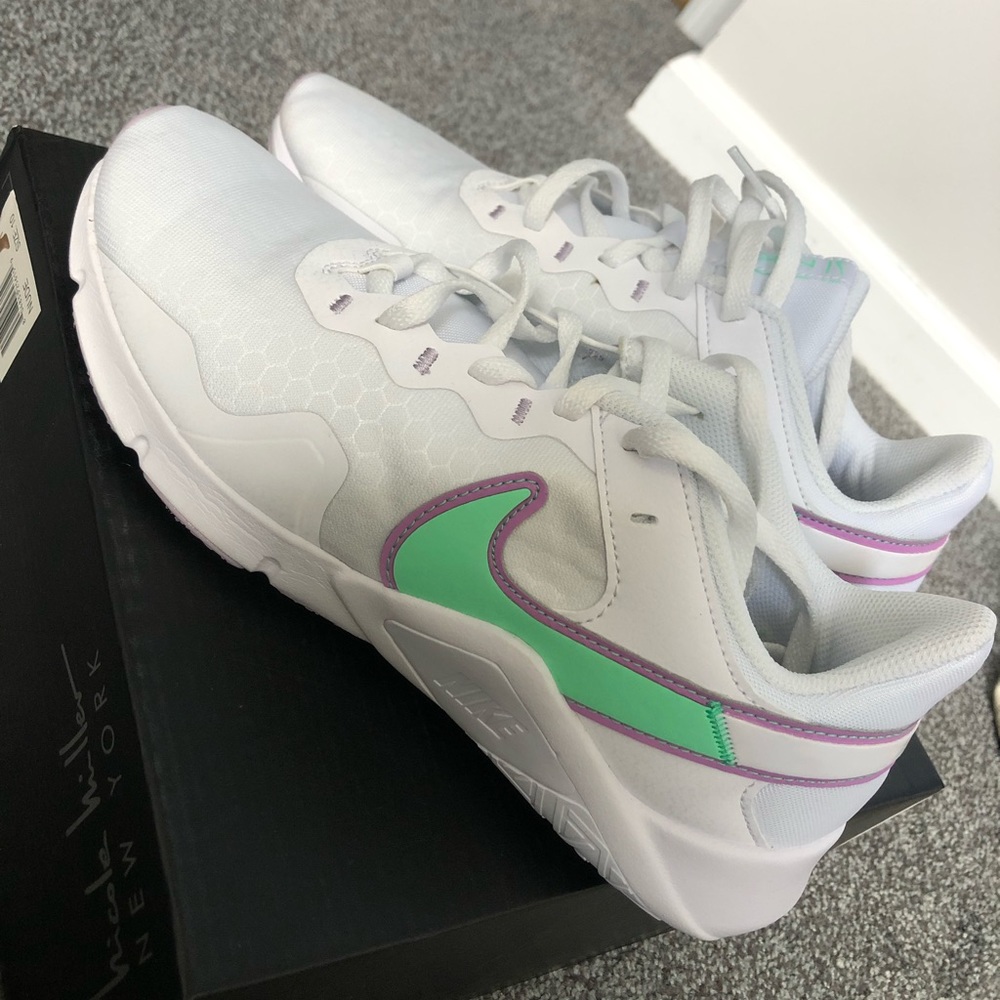 NIKE sneakers 👟